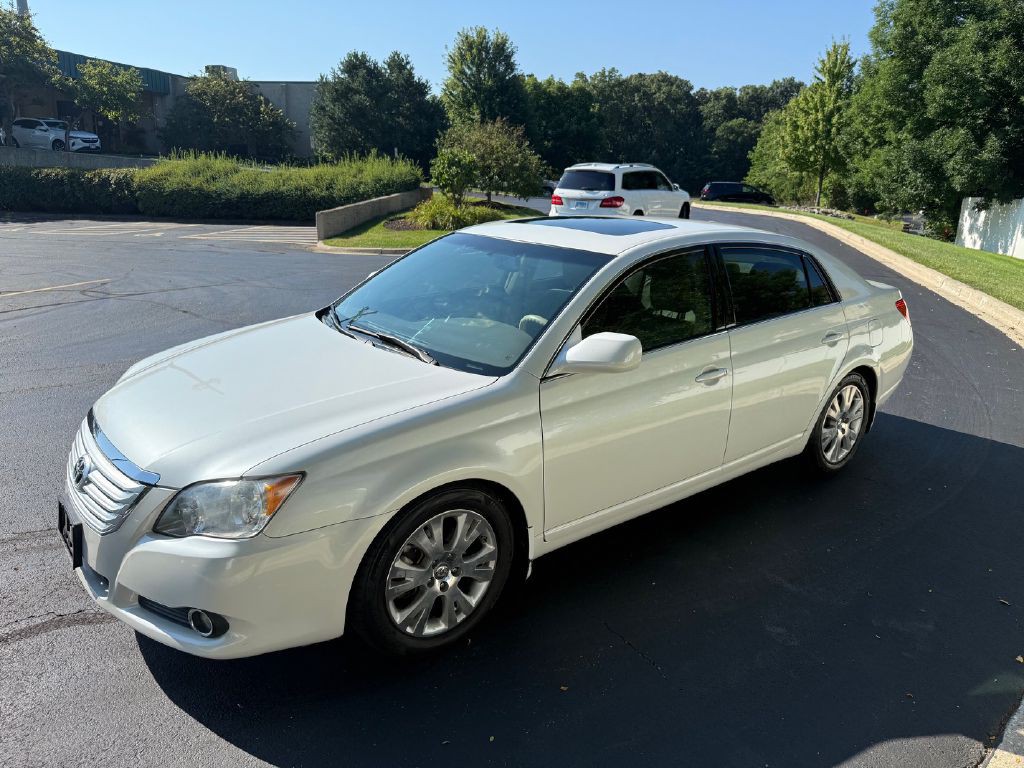 2010 Toyota Avalon Image 10