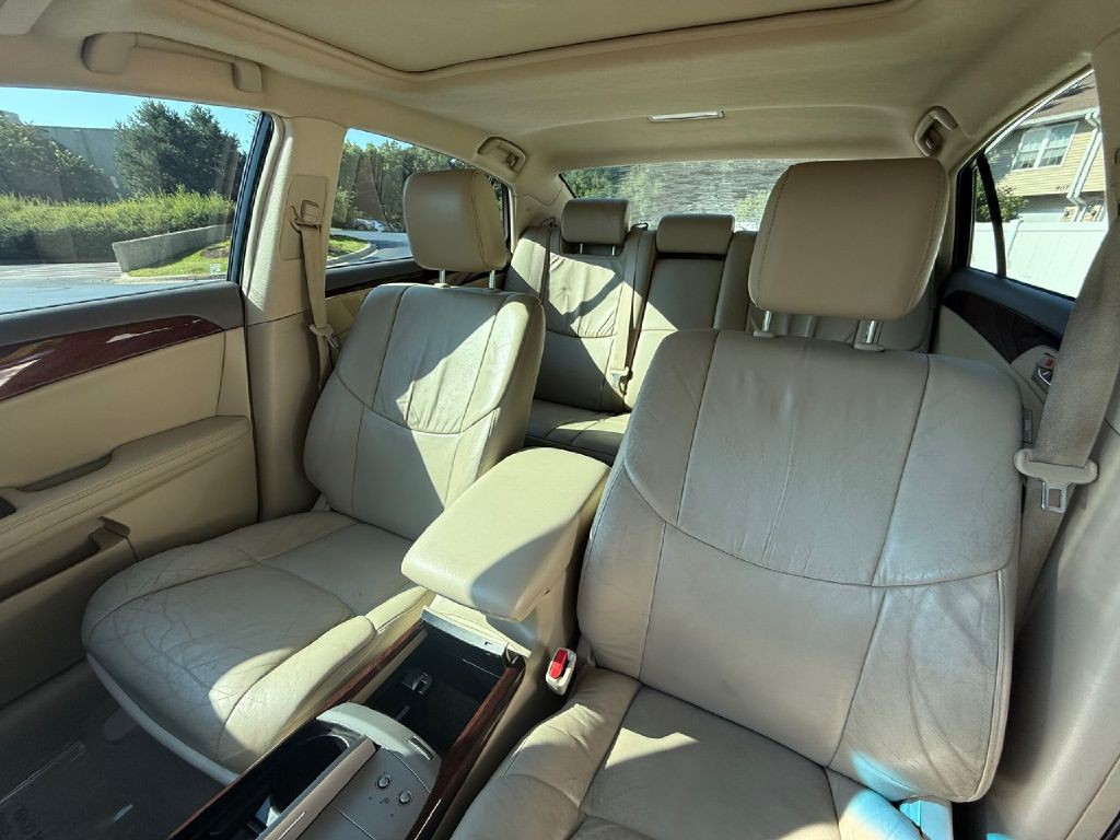 2010 Toyota Avalon Image 15