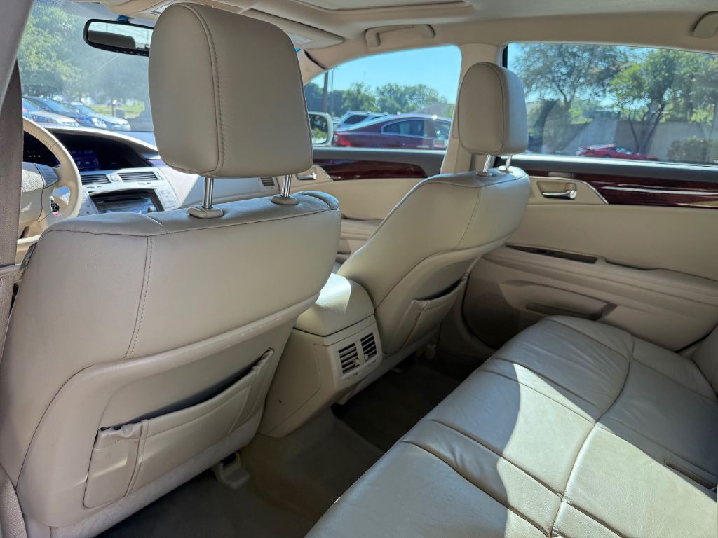 2010 Toyota Avalon Image 29
