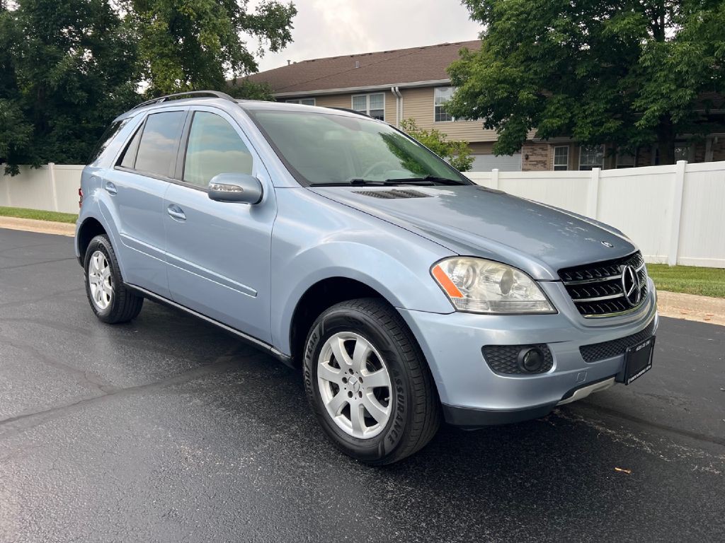 2007 Mercedes-Benz M-Class Image 2