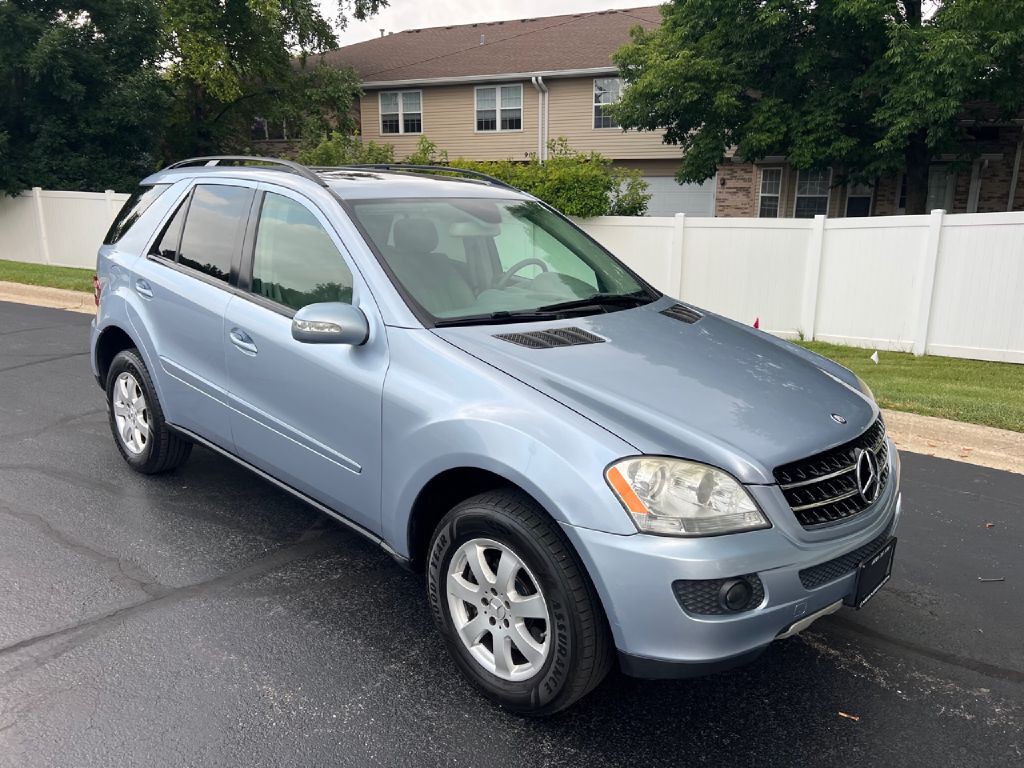 2007 Mercedes-Benz M-Class Image 4