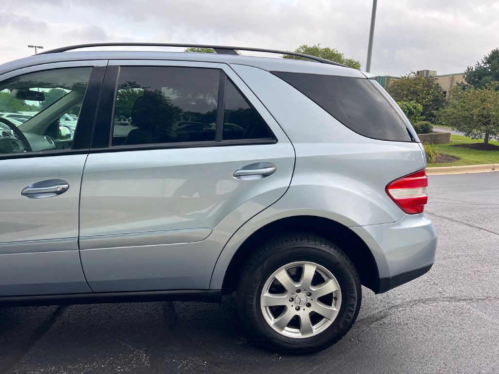 2007 Mercedes-Benz M-Class Image 38