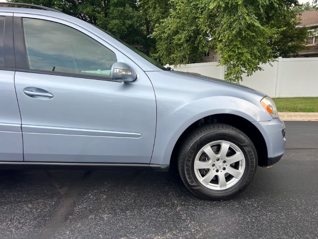 2007 Mercedes-Benz M-Class Image 43