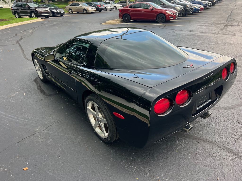 2004 Chevrolet Corvette Image 39