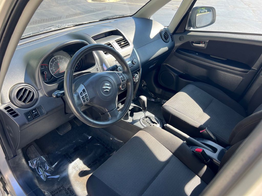 2008 Suzuki SX4 Image 30