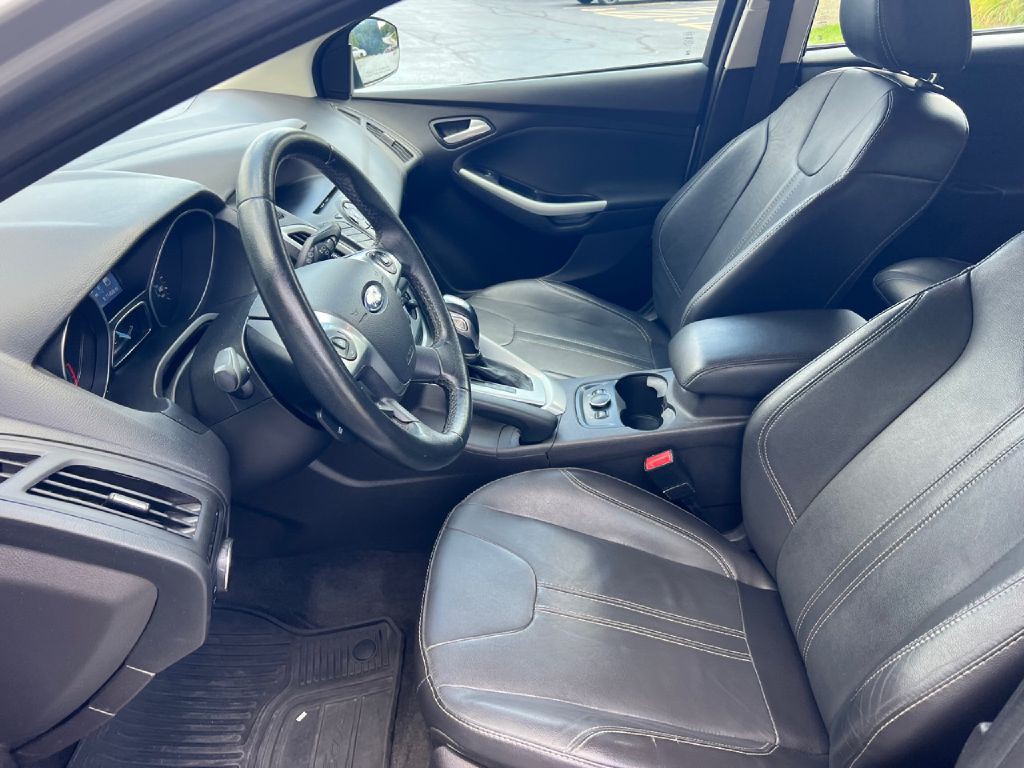 2014 Ford Focus Image 17
