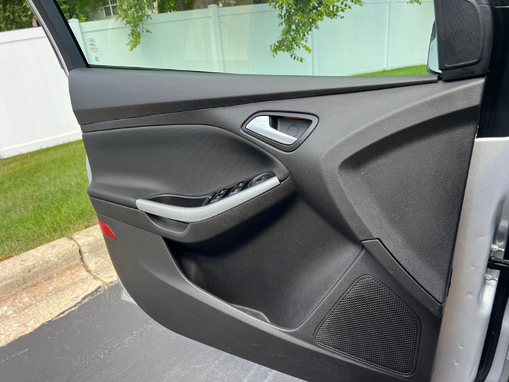 2014 Ford Focus Image 21