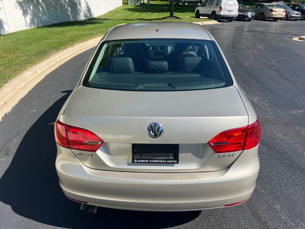 2013 Volkswagen Jetta Image 5