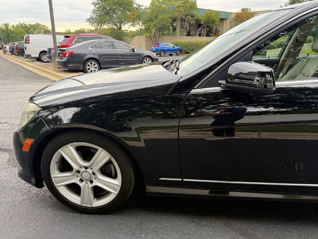 2011 Mercedes-Benz C-Class Image 35