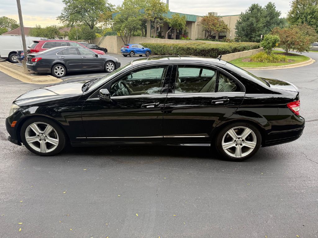 2011 Mercedes-Benz C-Class Image 41