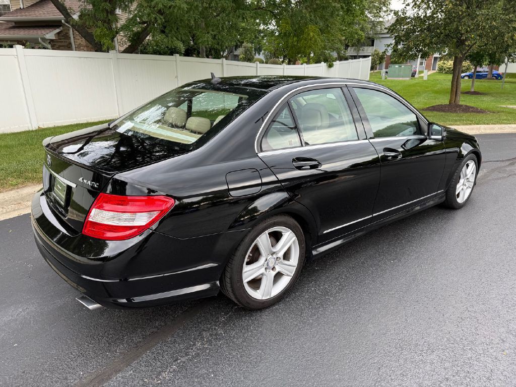 2011 Mercedes-Benz C-Class Image 44