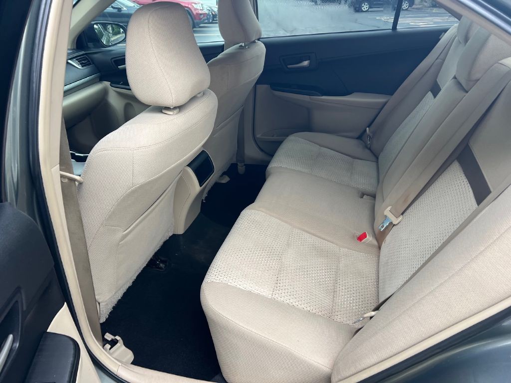2013 Toyota Camry Image 27