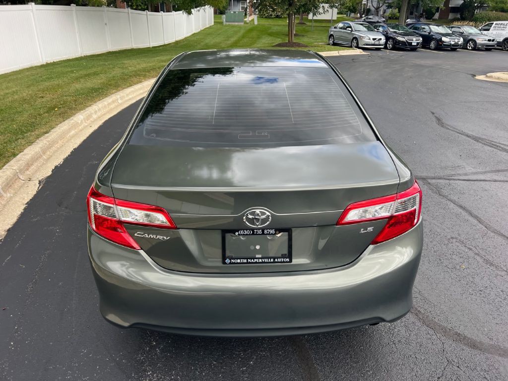 2013 Toyota Camry Image 44