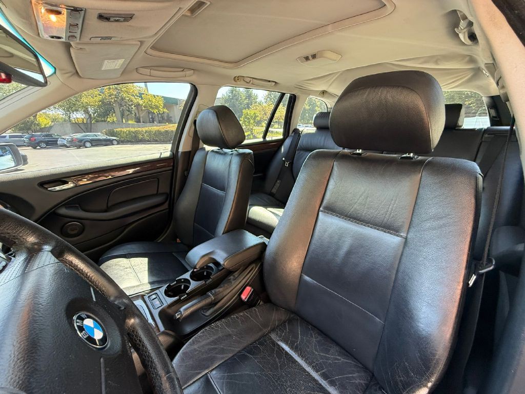 2003 BMW 3 Series Image 13