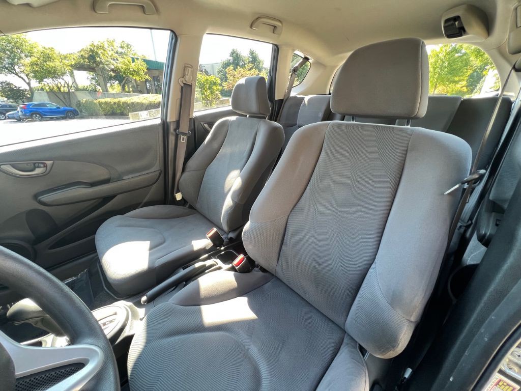 2012 Honda Fit Image 16