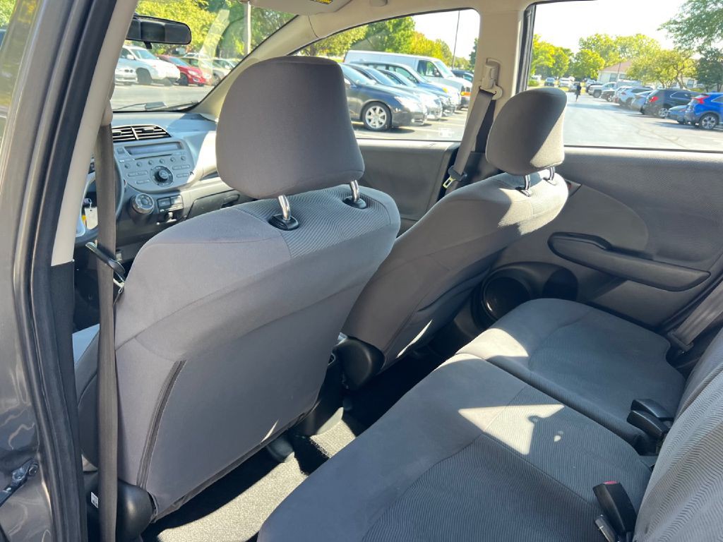2012 Honda Fit Image 23