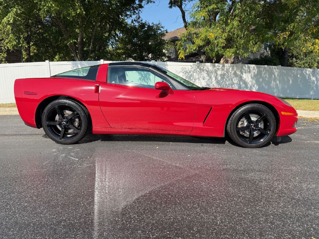 2005 Chevrolet Corvette Image 5