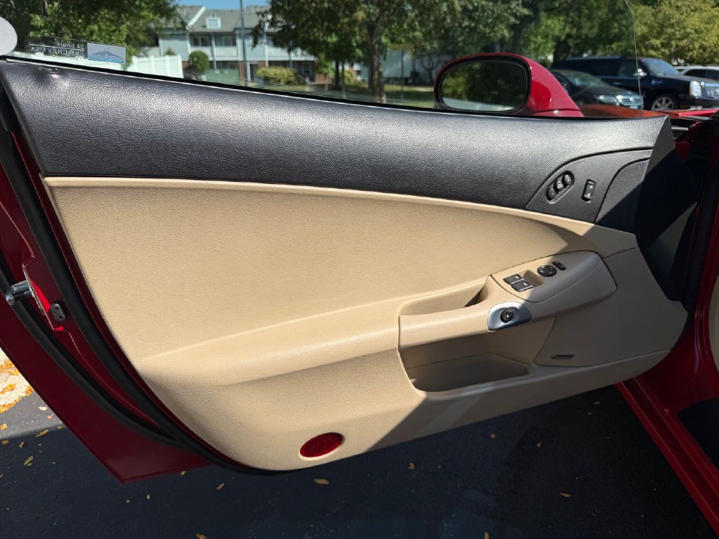 2005 Chevrolet Corvette Image 29