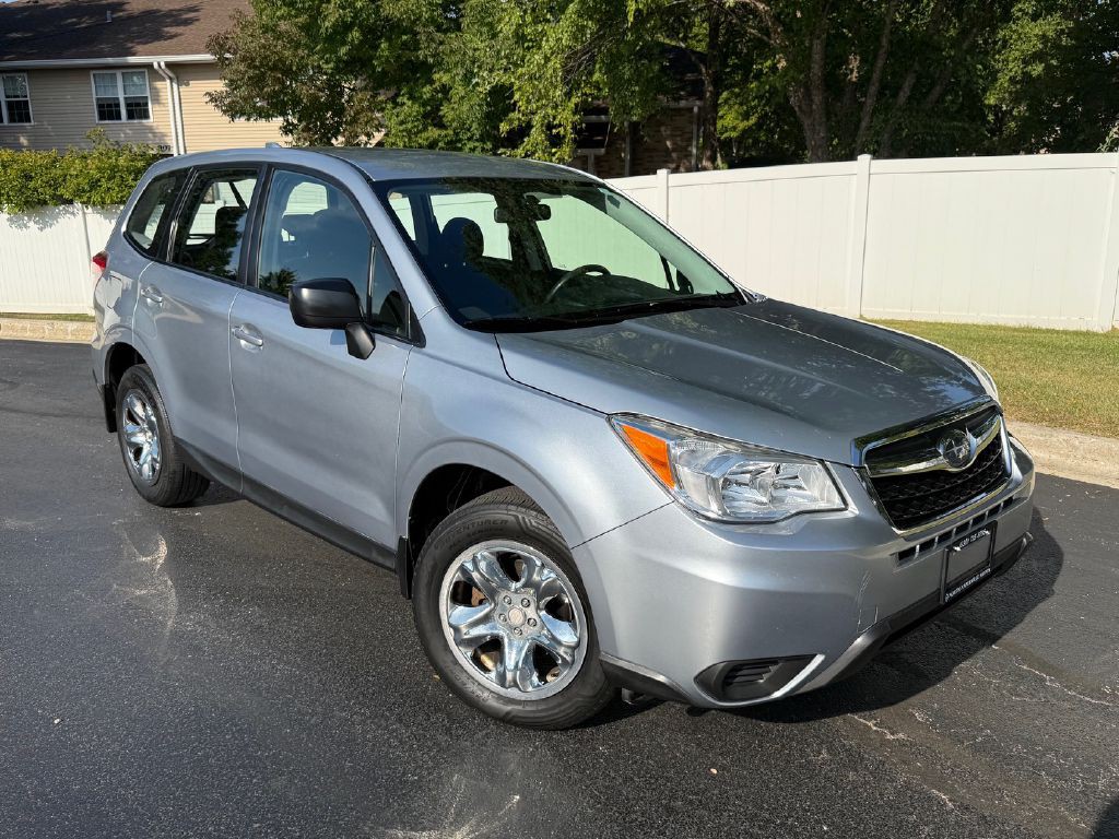 2016 Subaru Forester Image 2