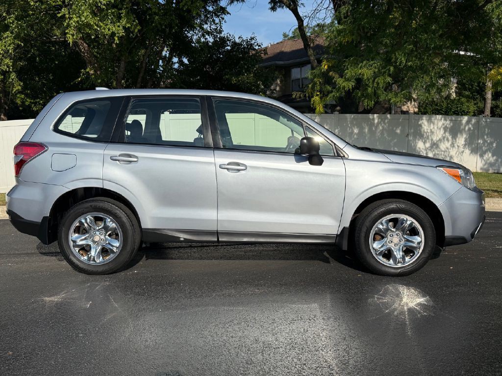 2016 Subaru Forester Image 4