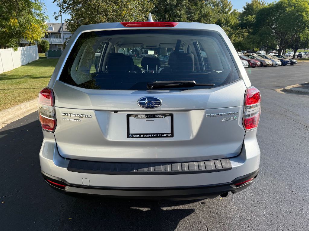 2016 Subaru Forester Image 6