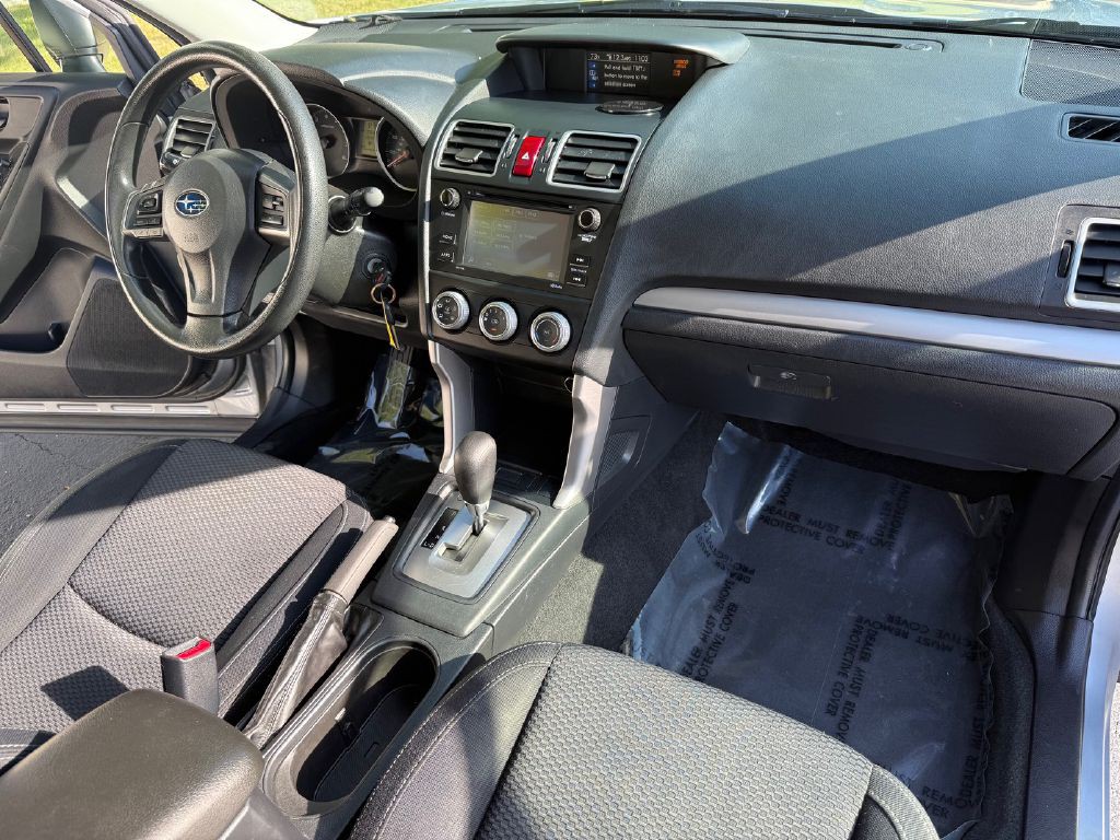 2016 Subaru Forester Image 14