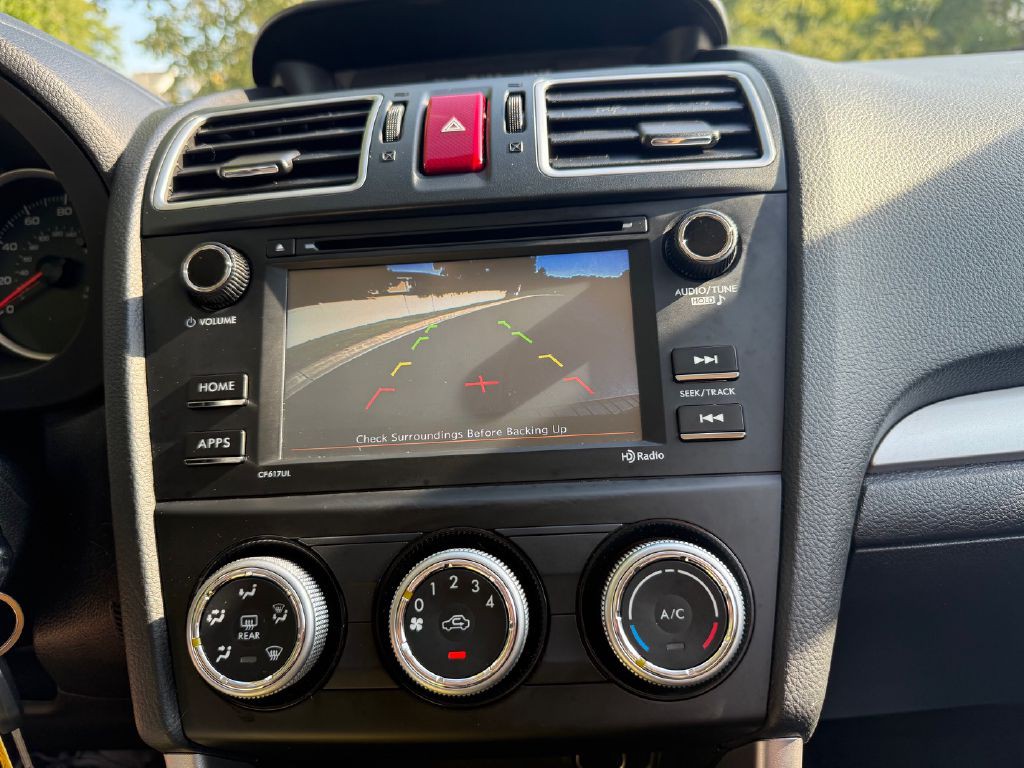 2016 Subaru Forester Image 16