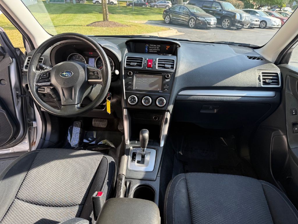 2016 Subaru Forester Image 18