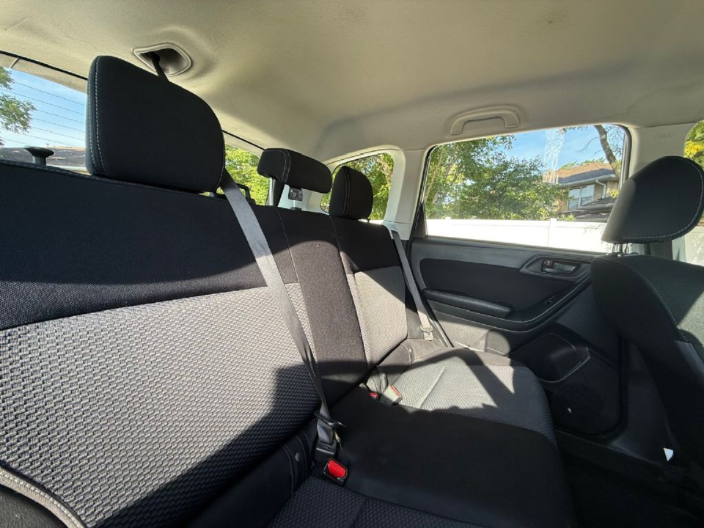2016 Subaru Forester Image 23