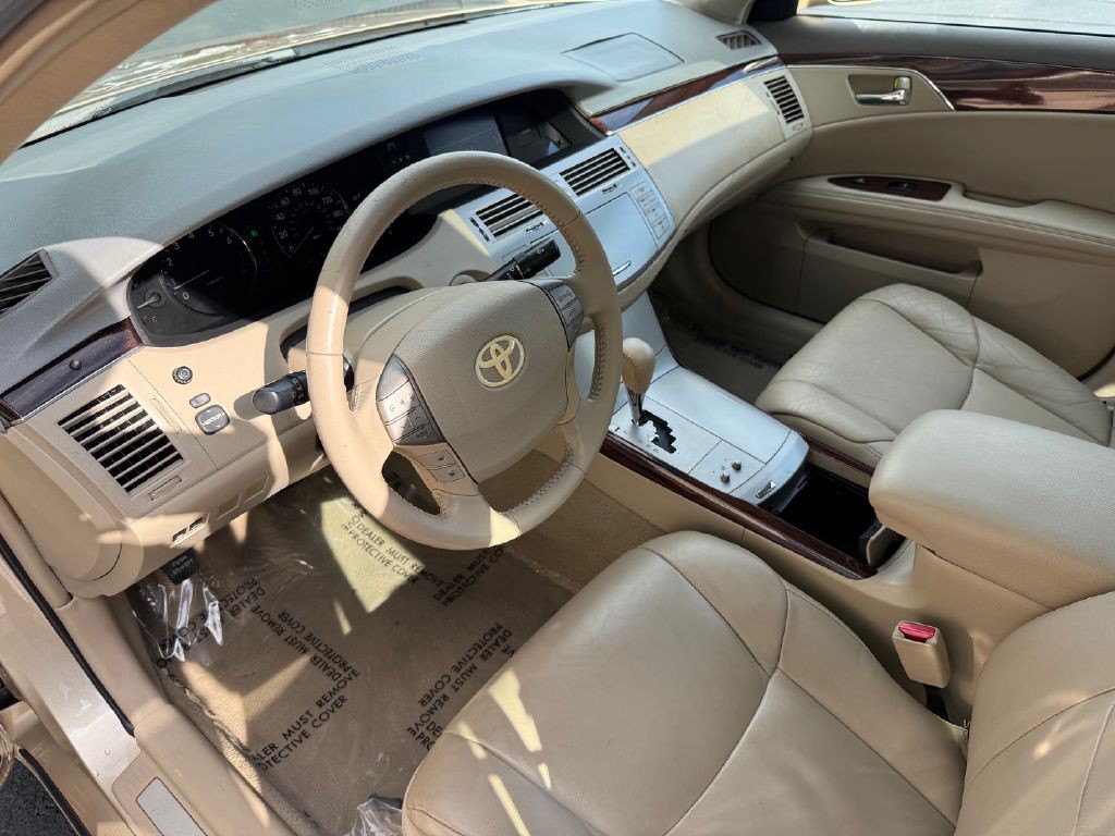 2009 Toyota Avalon Image 14