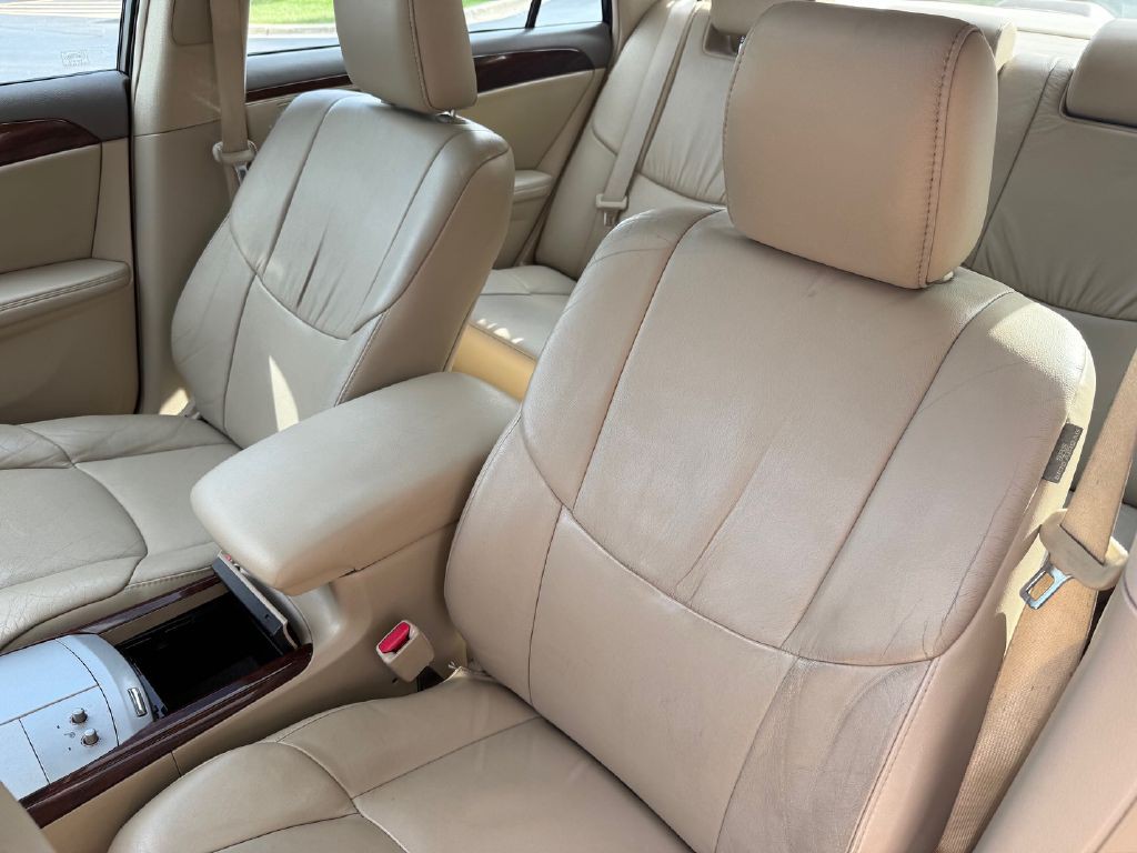 2009 Toyota Avalon Image 32