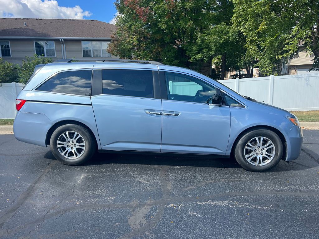 2012 Honda Odyssey Image 4