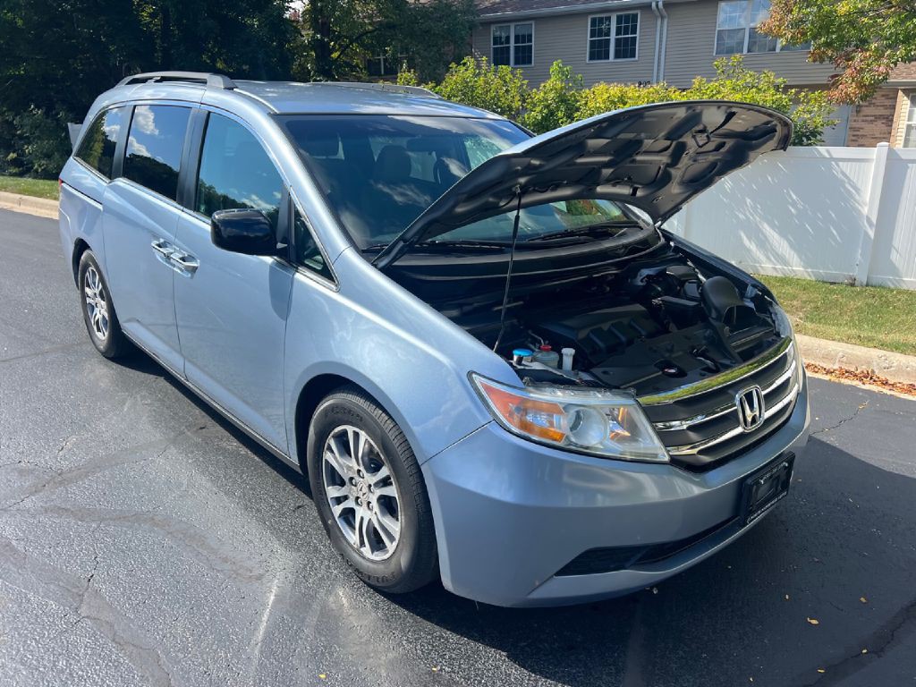 2012 Honda Odyssey Image 11