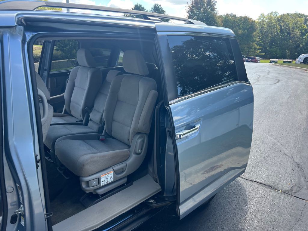 2012 Honda Odyssey Image 20