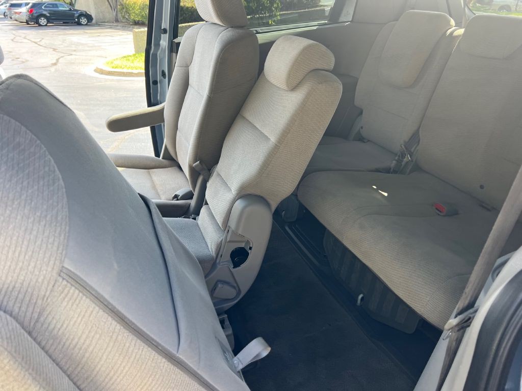 2012 Honda Odyssey Image 25