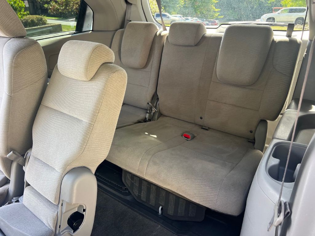 2012 Honda Odyssey Image 27