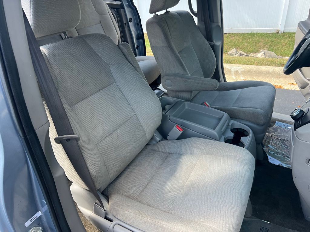 2012 Honda Odyssey Image 29