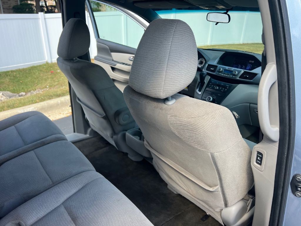 2012 Honda Odyssey Image 31