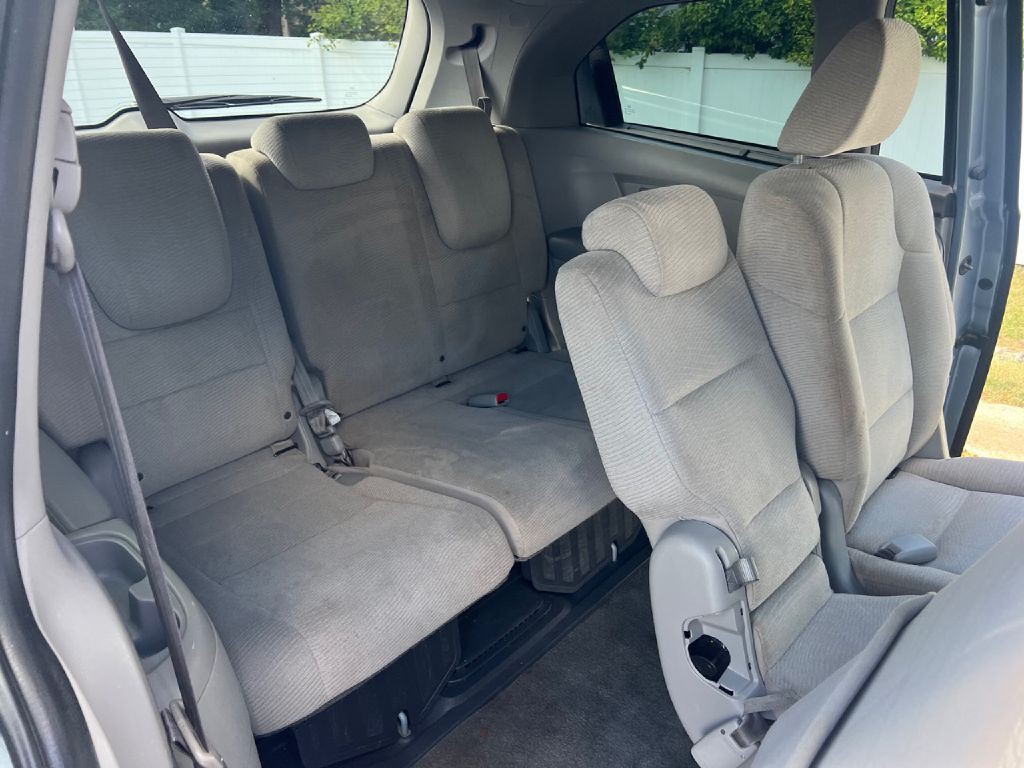 2012 Honda Odyssey Image 33