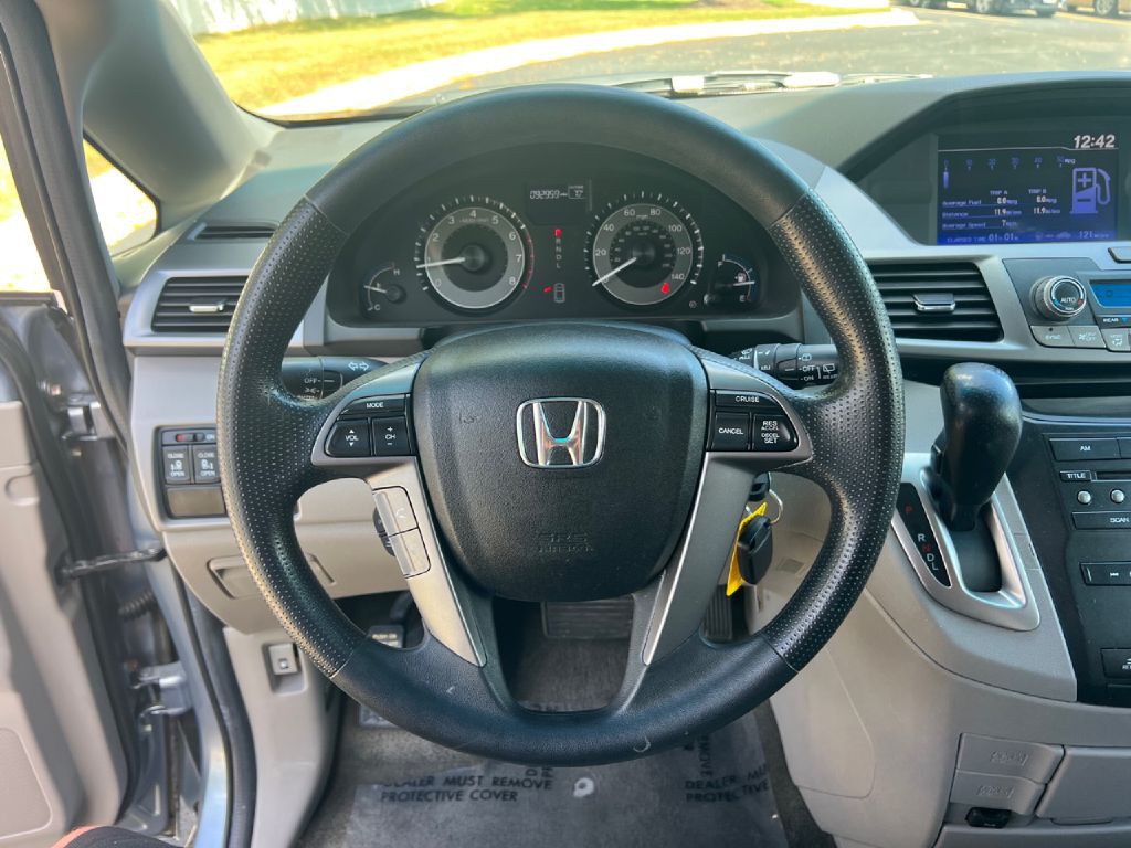 2012 Honda Odyssey Image 42