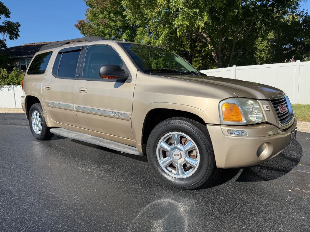 2005 GMC Envoy Image 1
