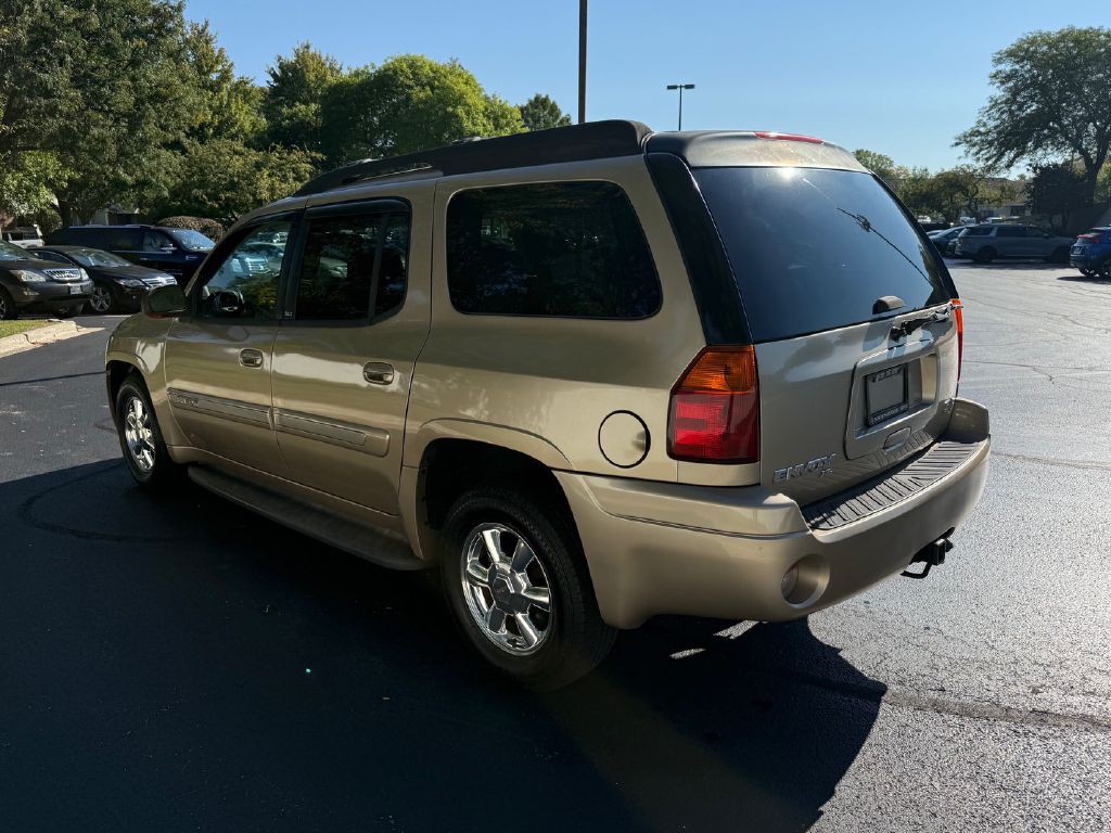 2005 GMC Envoy Image 8