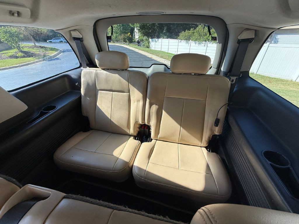 2005 GMC Envoy Image 28