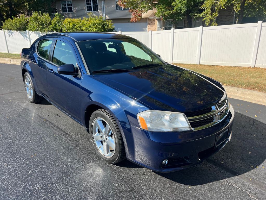 2013 Dodge Avenger Image 4