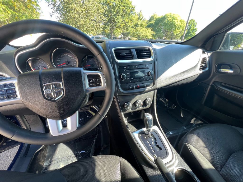 2013 Dodge Avenger Image 34