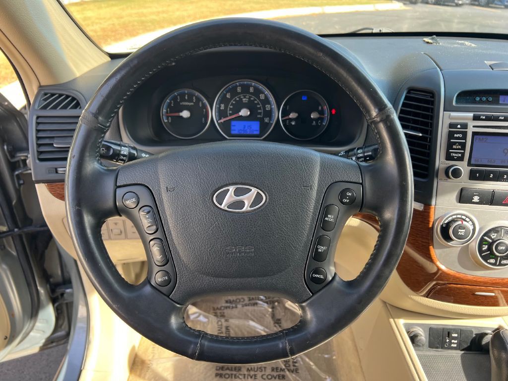 2009 Hyundai Santa Fe Image 13