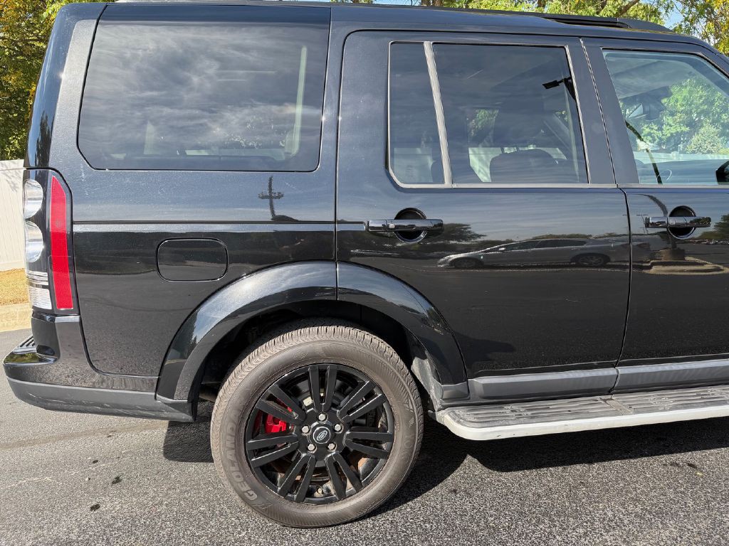 2016 Land Rover LR4 Image 46