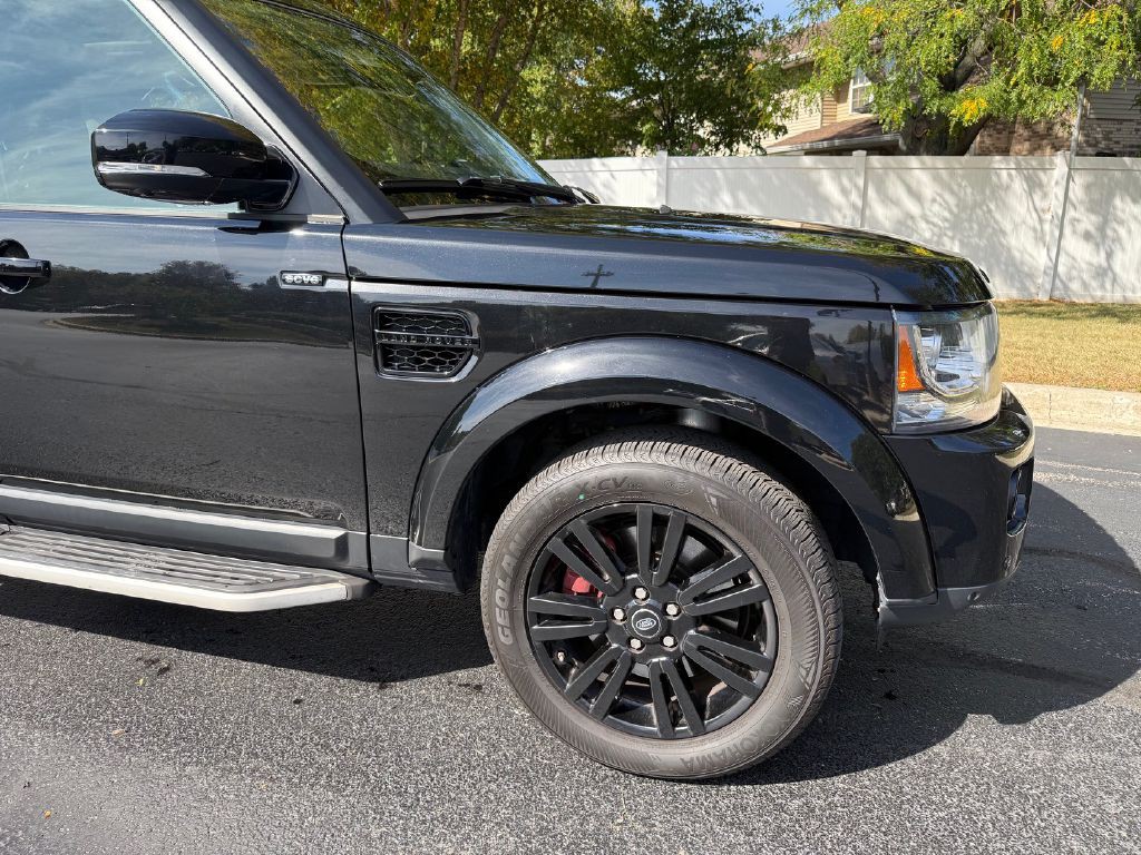 2016 Land Rover LR4 Image 47