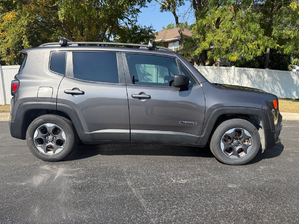 2017 Jeep Renegade Image 5