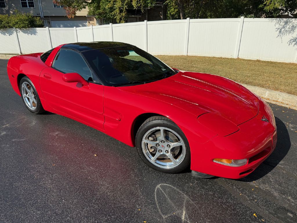 2004 Chevrolet Corvette Image 1